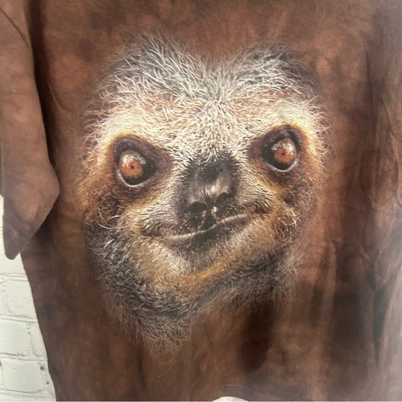 The Mountain brown tie dye sloth face nature animal graphic unisex tee Medium - Picture 4 of 5